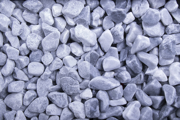 Splitt Kristall Blau getrommelt in verschiedenen Größen und Körnungen
